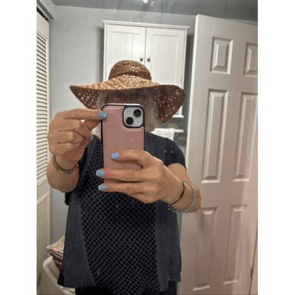 Florabella Handwoven Raffia Hat Tan Color‎ Beach Sun Poolside Vacation Cruise - Picture 4 of 12